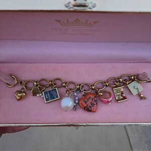 Juicy Couture Y2K Graduation 2010 Limited Edition Vintage Charm Bracelet w/ Box